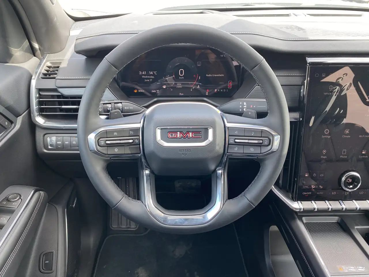 GMC Acadia снимка GMC Acadia