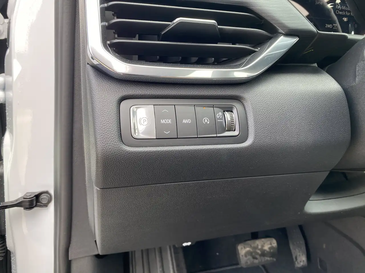 GMC Acadia снимка GMC Acadia