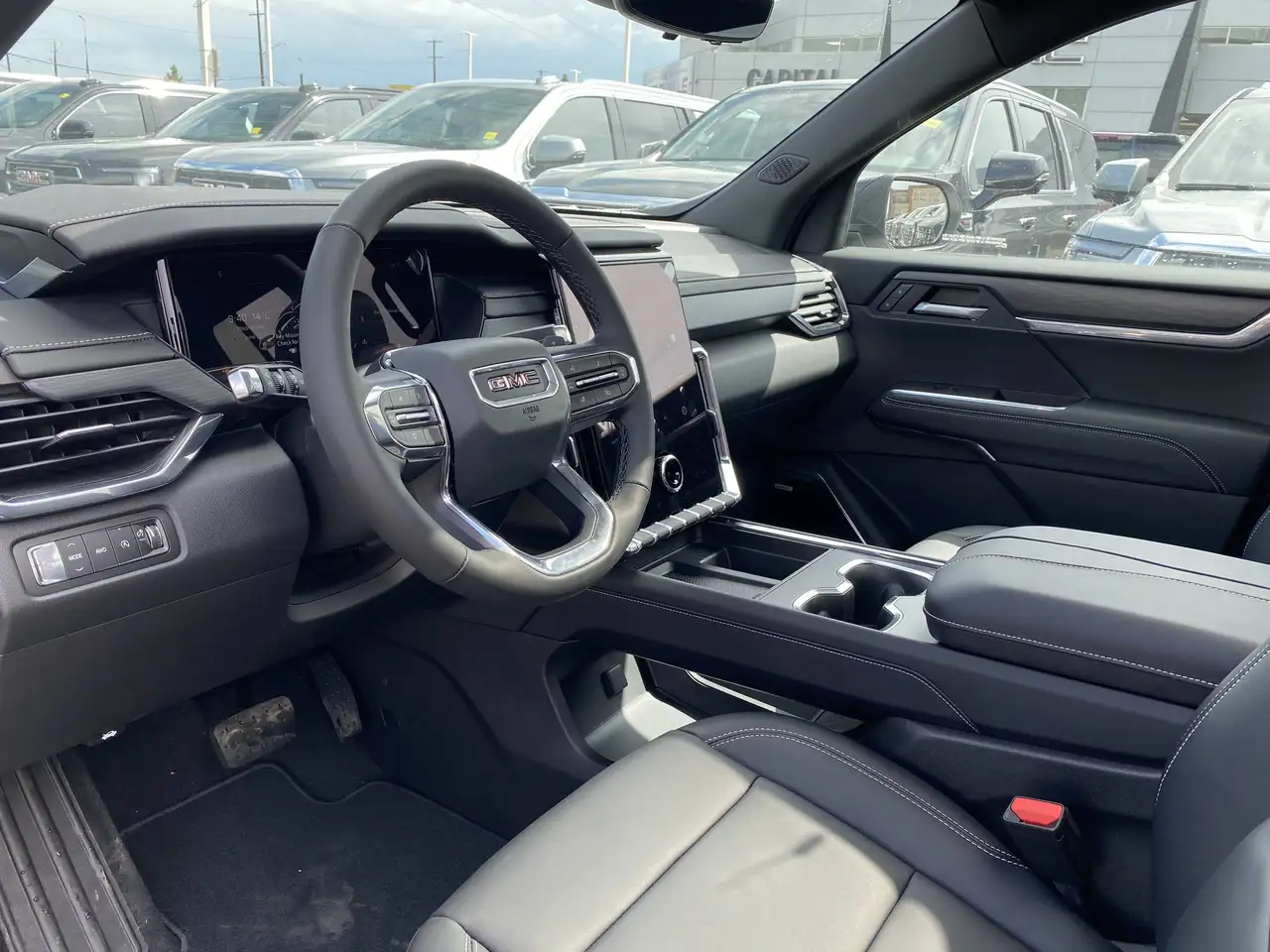 GMC Acadia снимка GMC Acadia