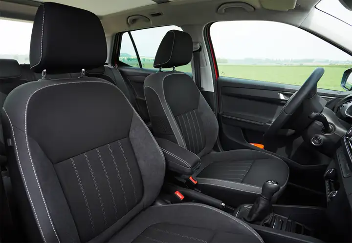 Škoda Fabia 1.0 TSI AMBITION 2020, foto 20