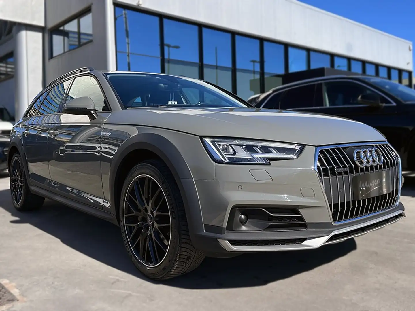 Audi A4 allroad Allroad 45 2.0 tfsi mhev Business 245cv s-tronic Gris - 1