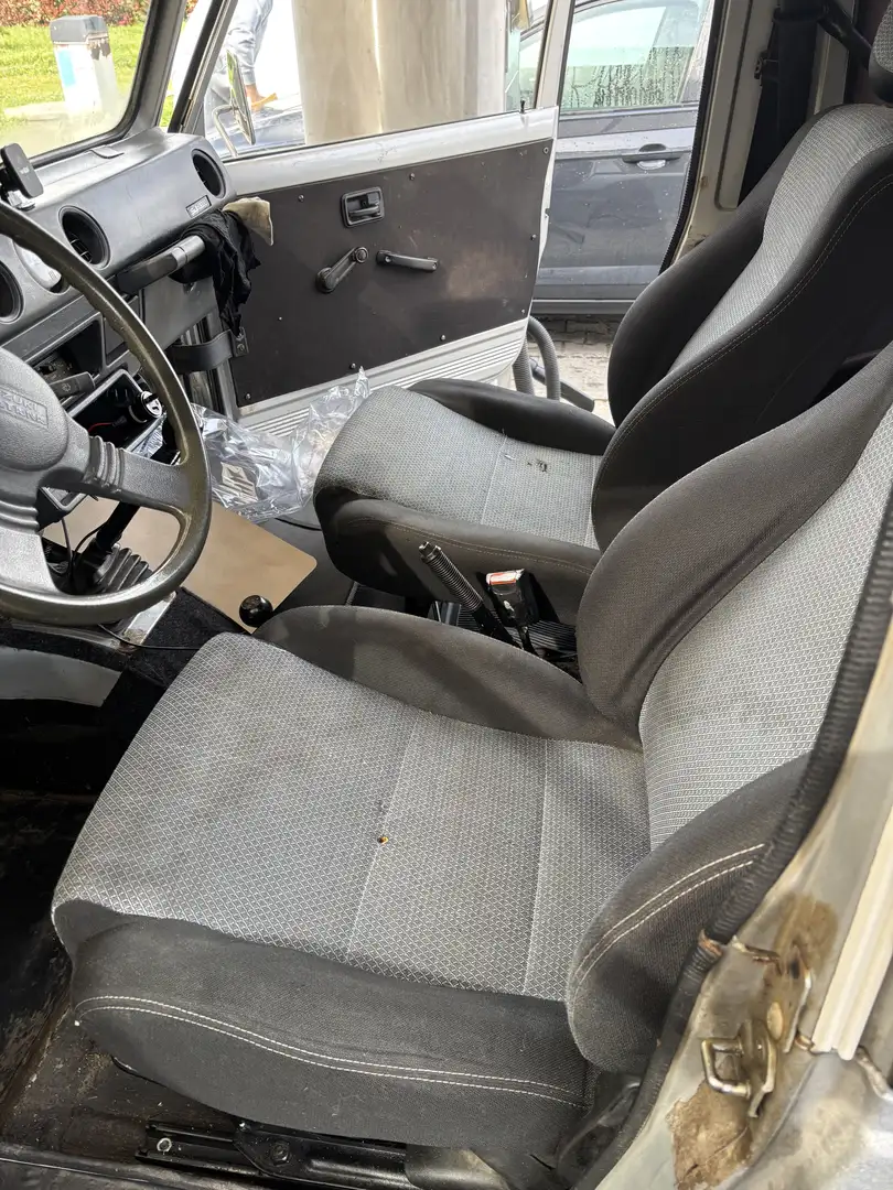 Suzuki SJ 410 Cabrio 1.0 Sport - 1