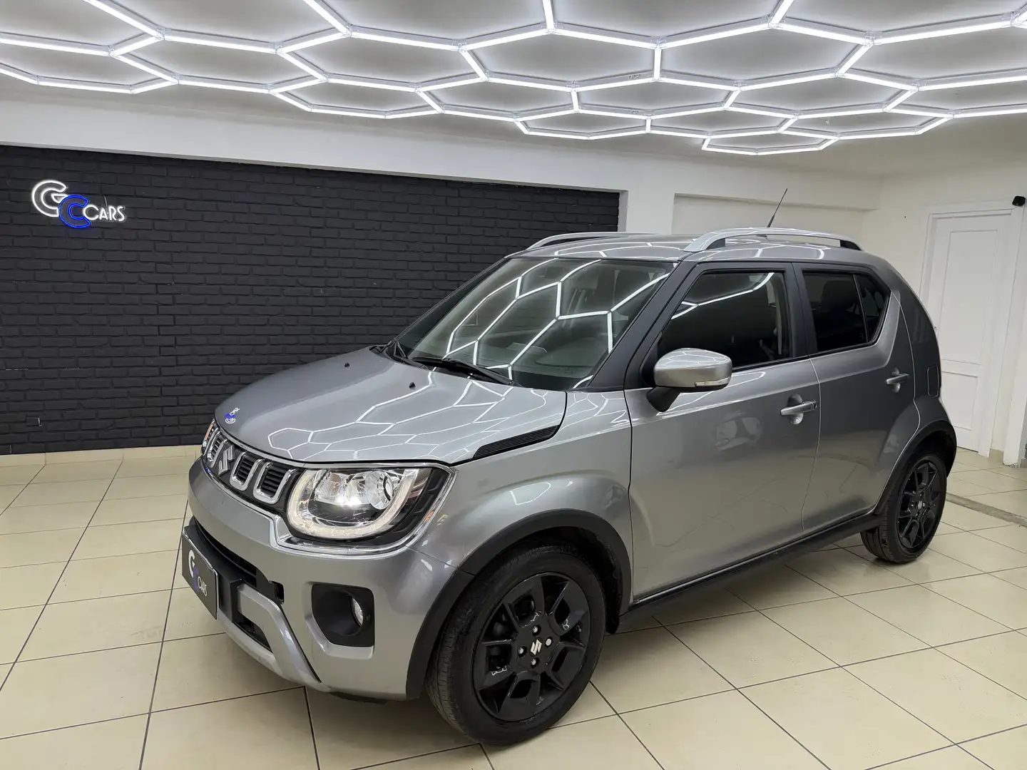 Suzuki Ignis Ignis 1.2h Top 2wd cvt Gris - 1