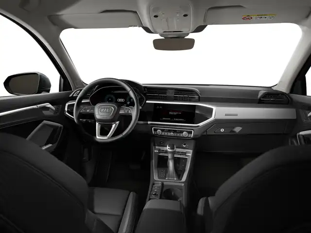 Audi Q3 view 9