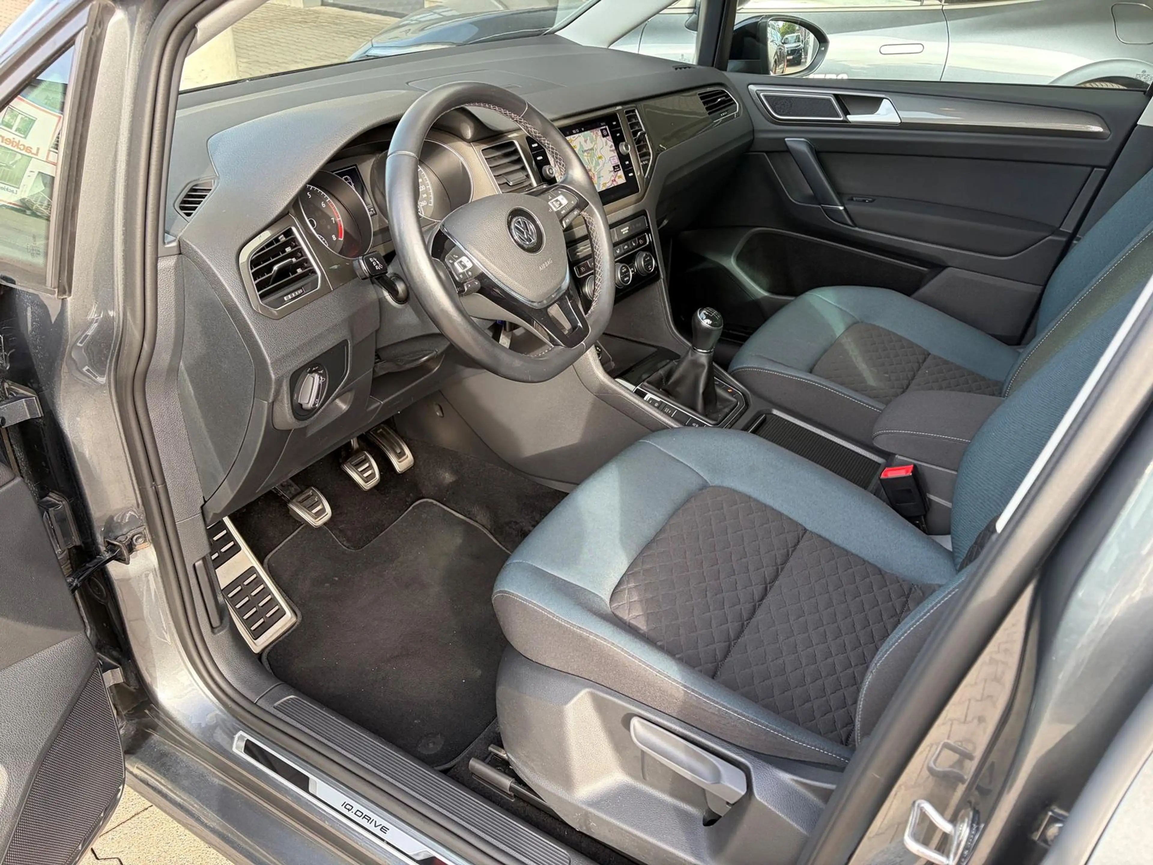Volkswagen Golf Sportsvan 1.0TSI IQ Navi ACC Totw.Spur AHK — photo 10