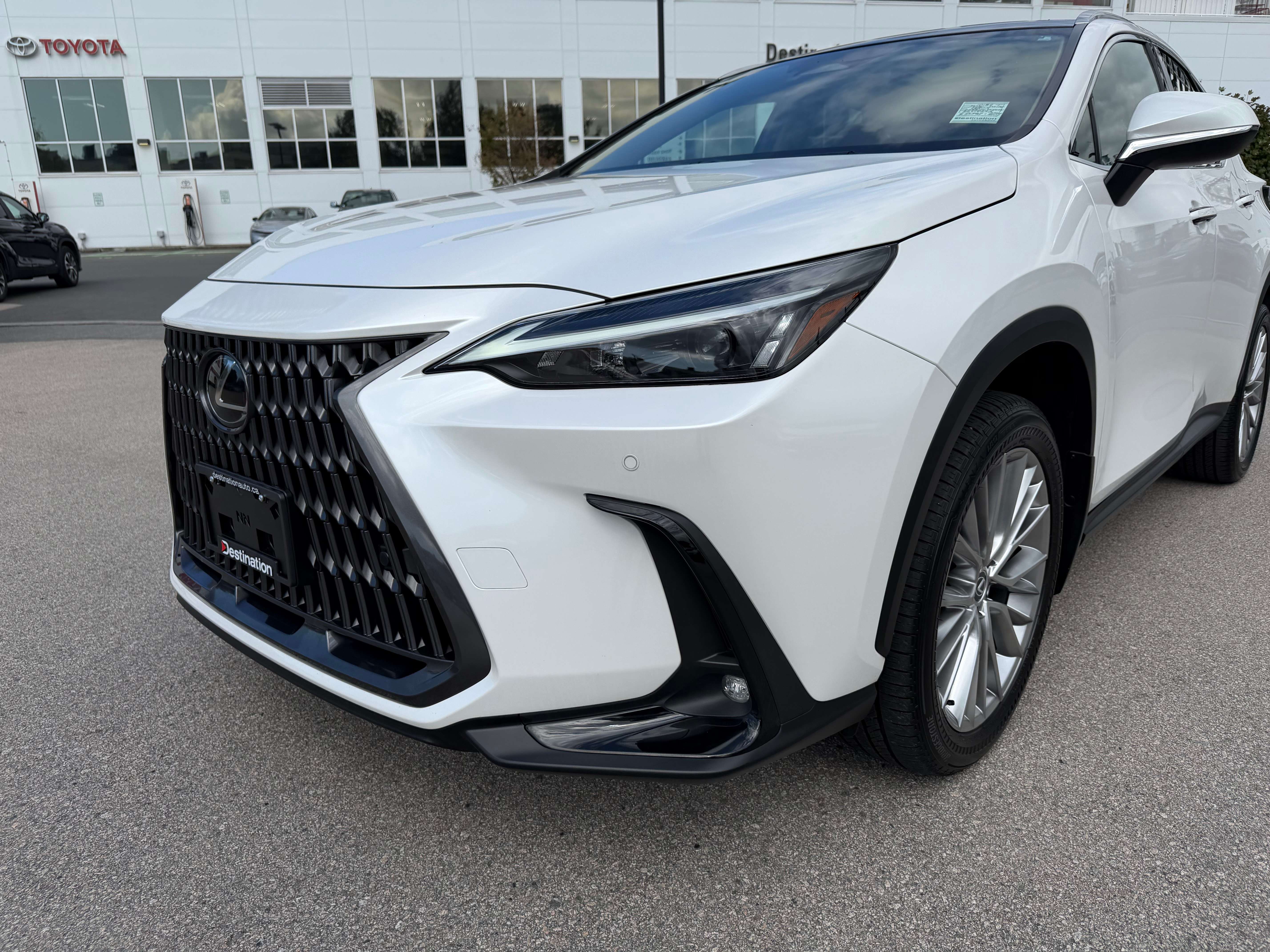 2024 Lexus NX NX350h Luxury, Local, One owner, Loaded — снимка 1