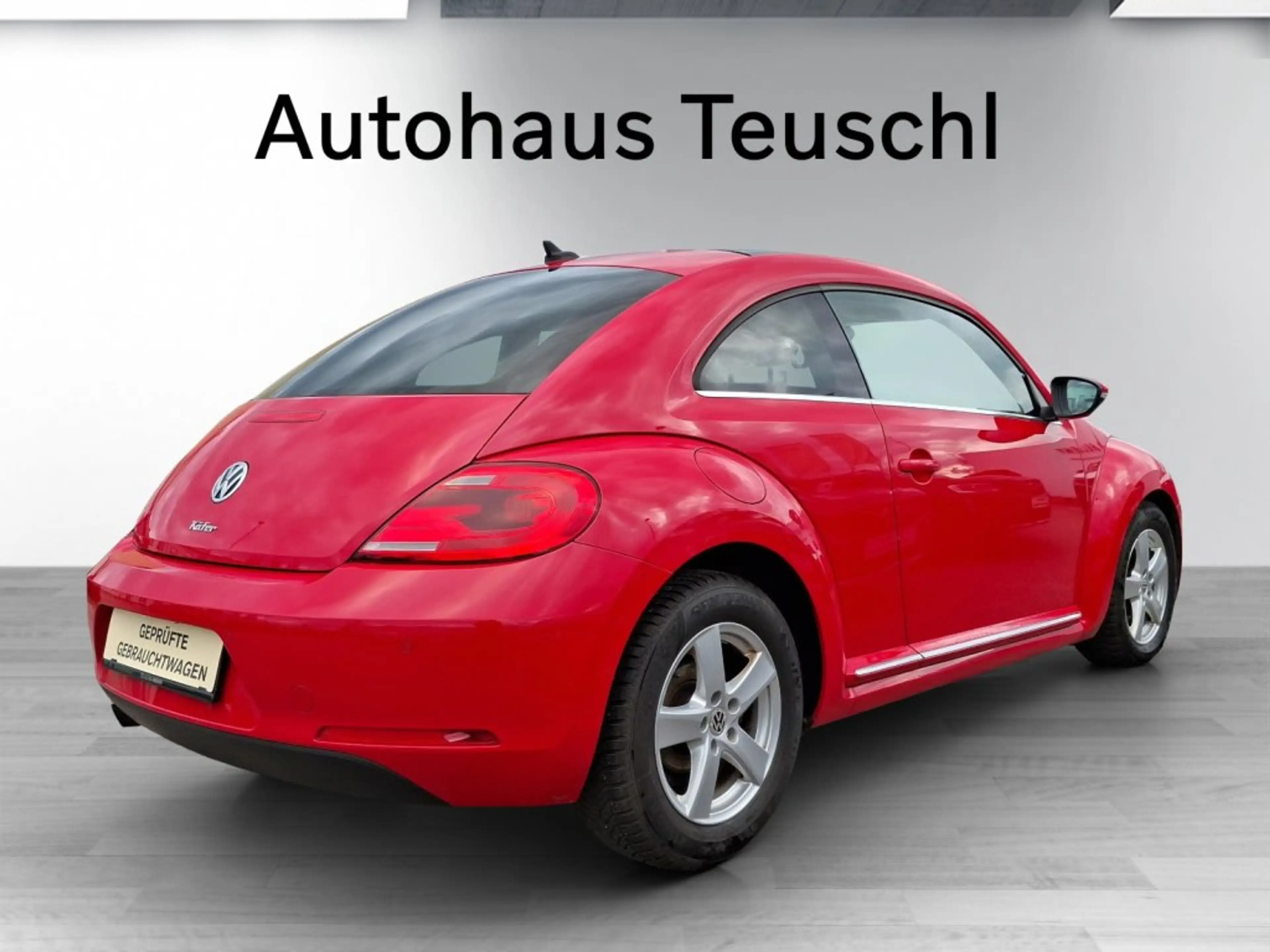 Volkswagen Beetle 1,6 TDI BMT Sky DSG — photo 4