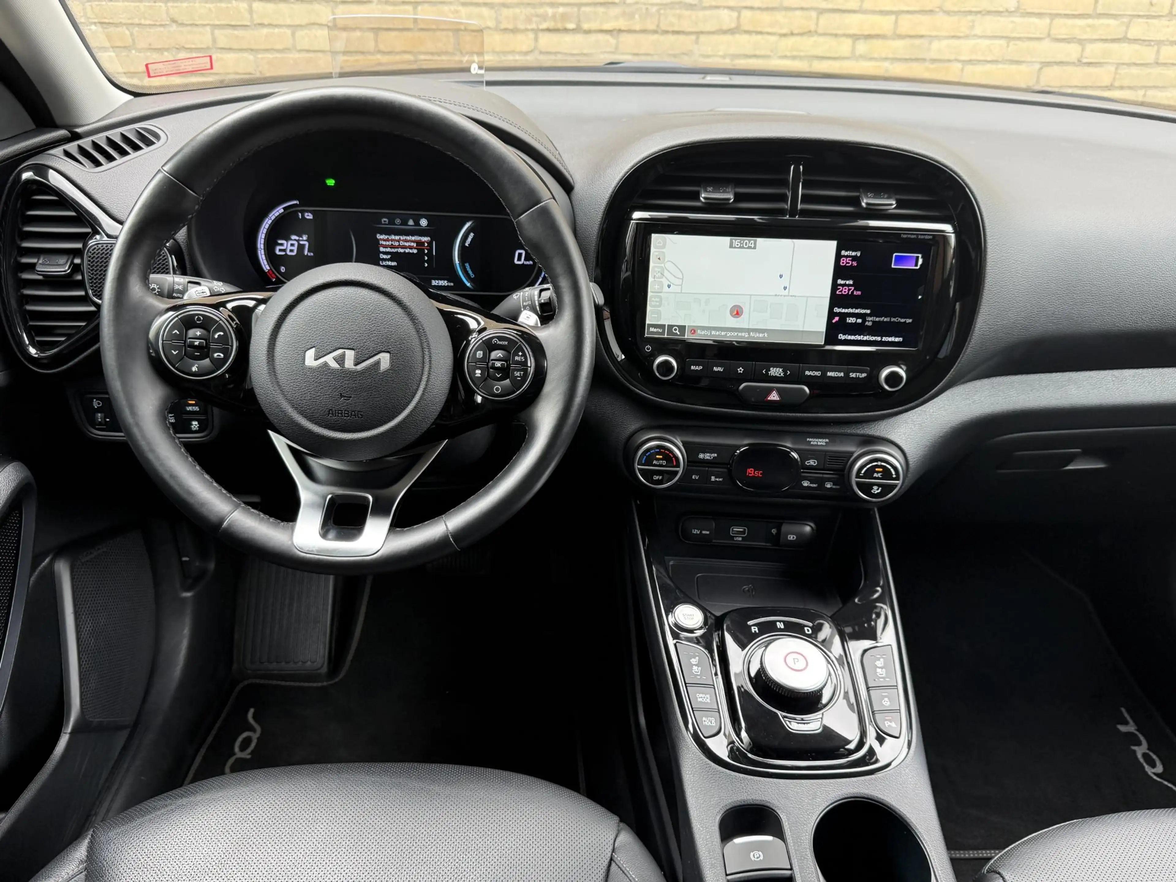 Kia Soul e-Soul ExecutiveLine 64 kWh | Lederen bekleding | — photo 3