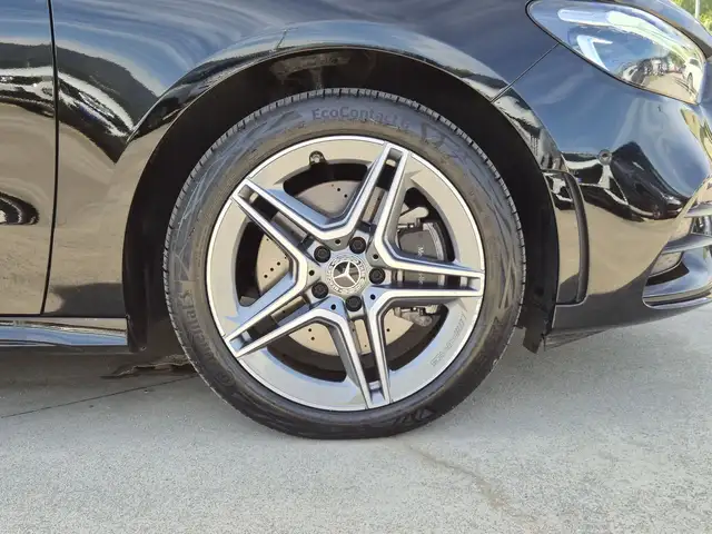 Mercedes-Benz B-Class view 11