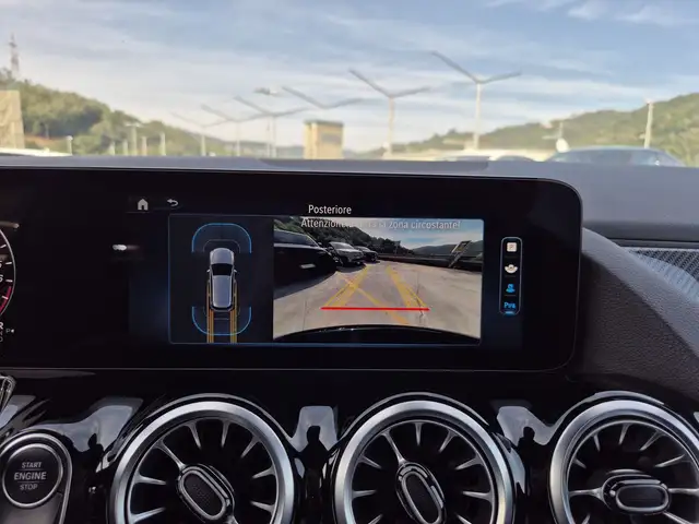 Mercedes-Benz B-Class view 13