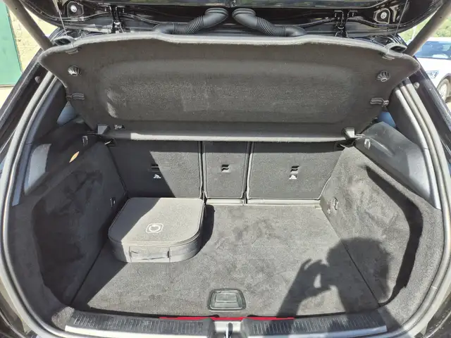 Mercedes-Benz B-Class view 10