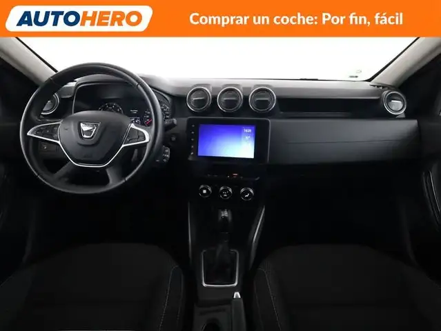 Dacia Duster view 13