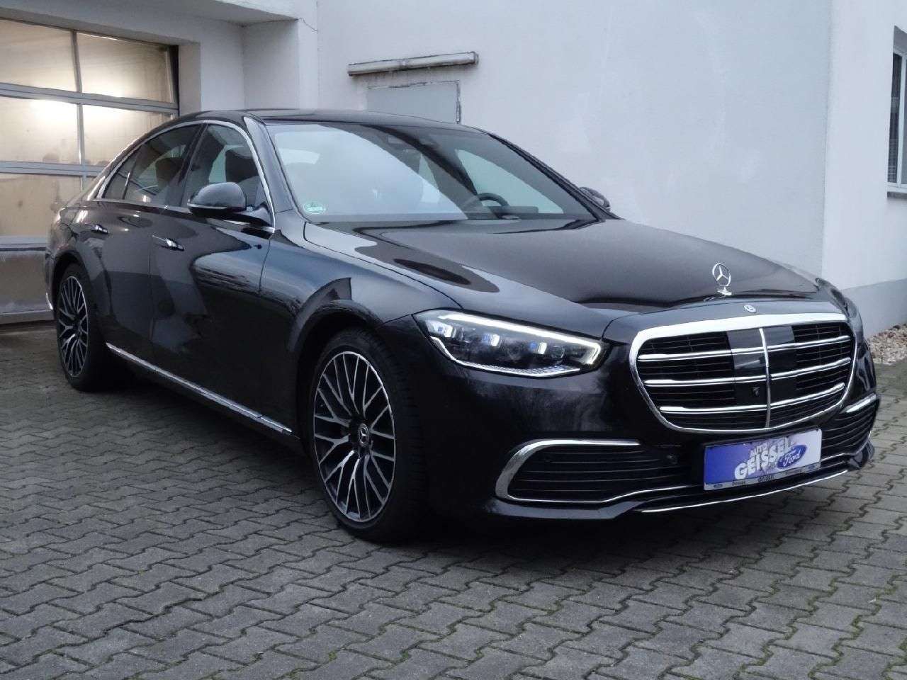 Second hand Mercedes Benz S-Class 
