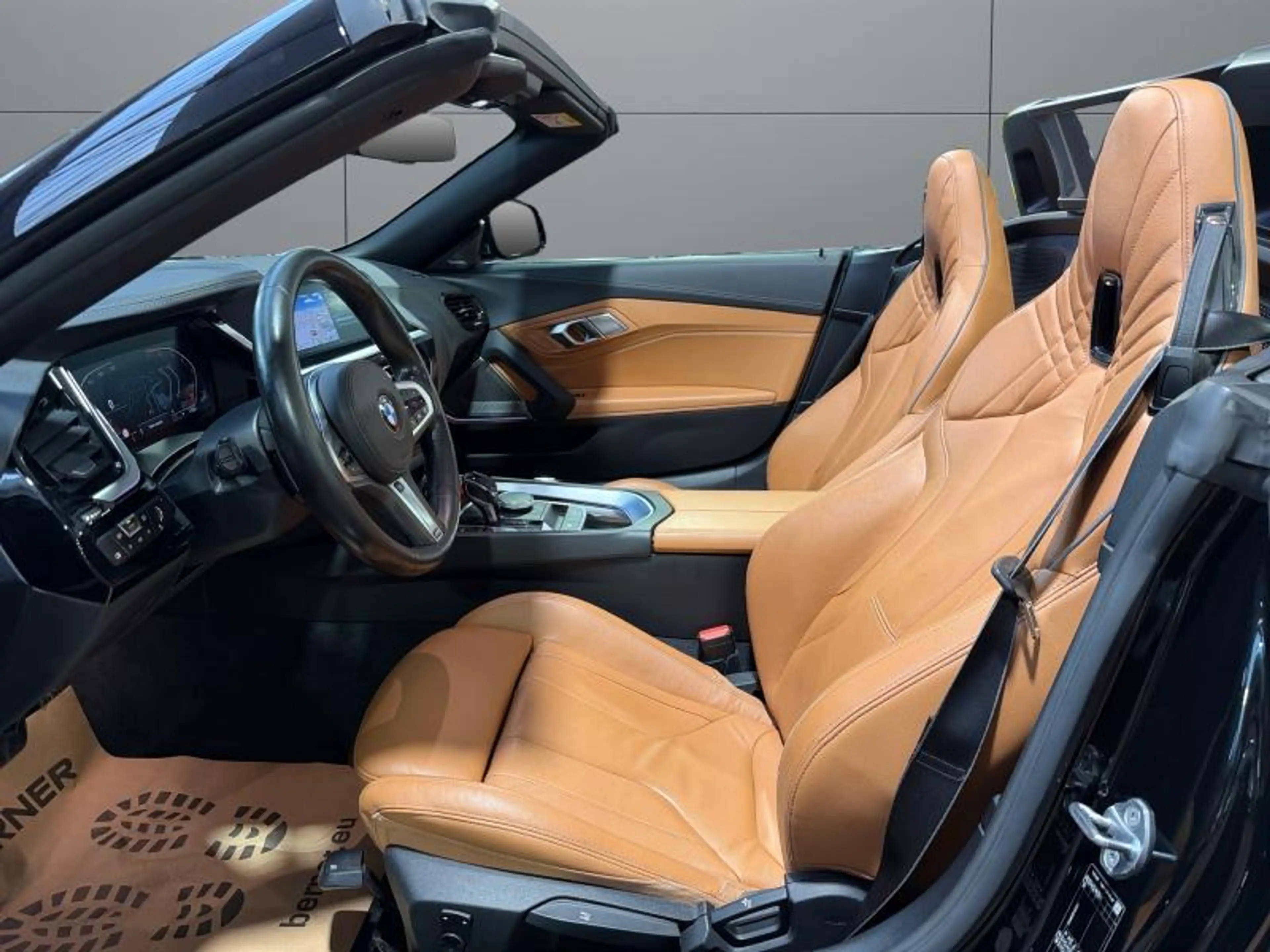 BMW Z4 Pack M Shadow Line 2.0i 163cv Automatique Cabriole — photo 11