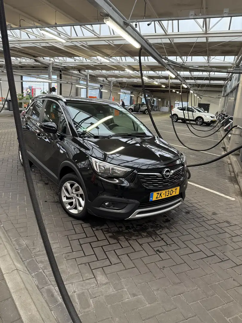 Opel Crossland X 1.2 T. Innovation Zwart - 1