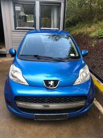 107 1.0e 12V 68ch BLUE LION Trendy