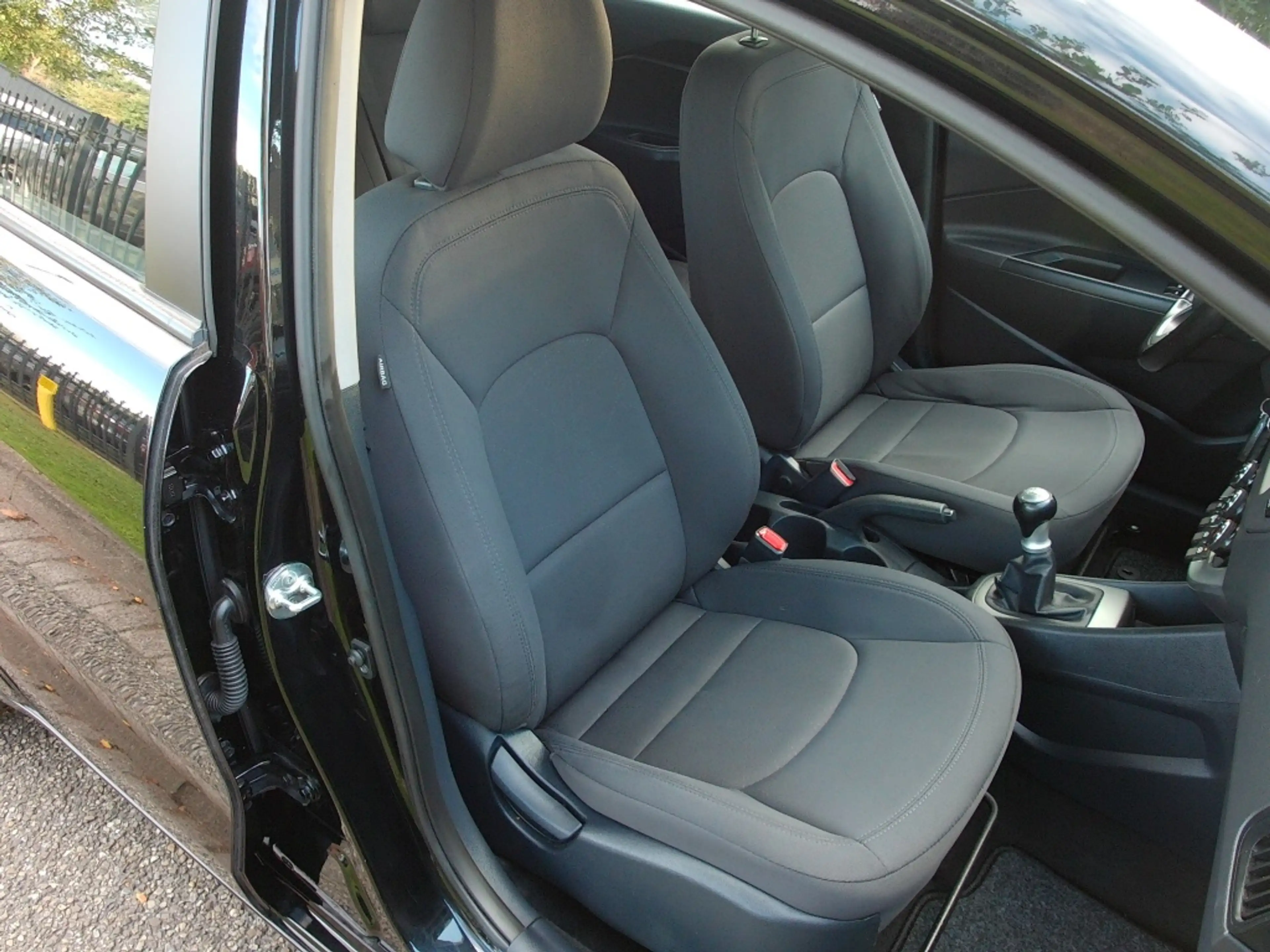 Kia Rio 1.2 CVVT 85pk Eco Dynamics 5D Plus Pack — photo 28