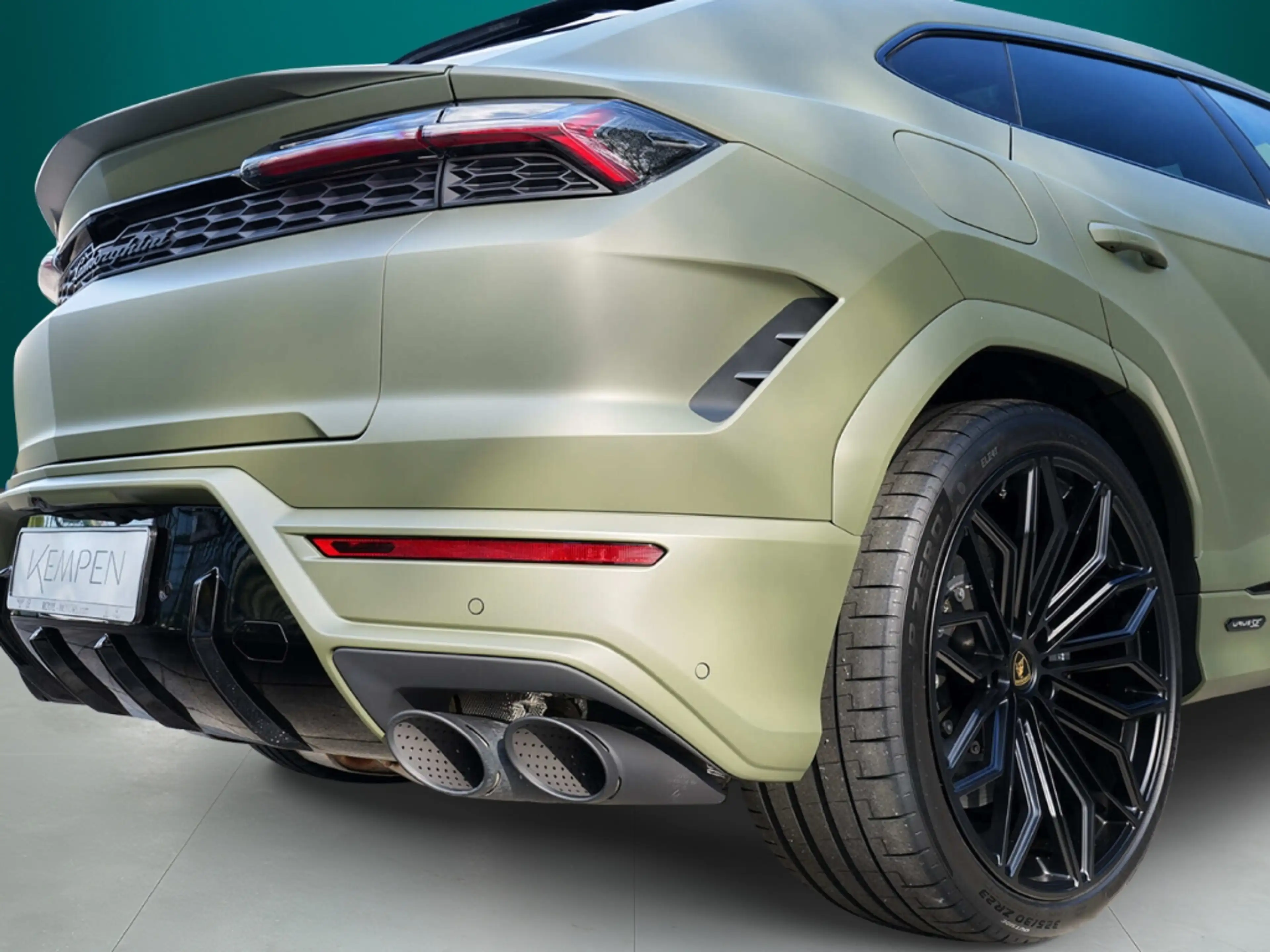 Lamborghini Urus SE Style Matt B&O Pano Carbon Massage Anima — photo 14