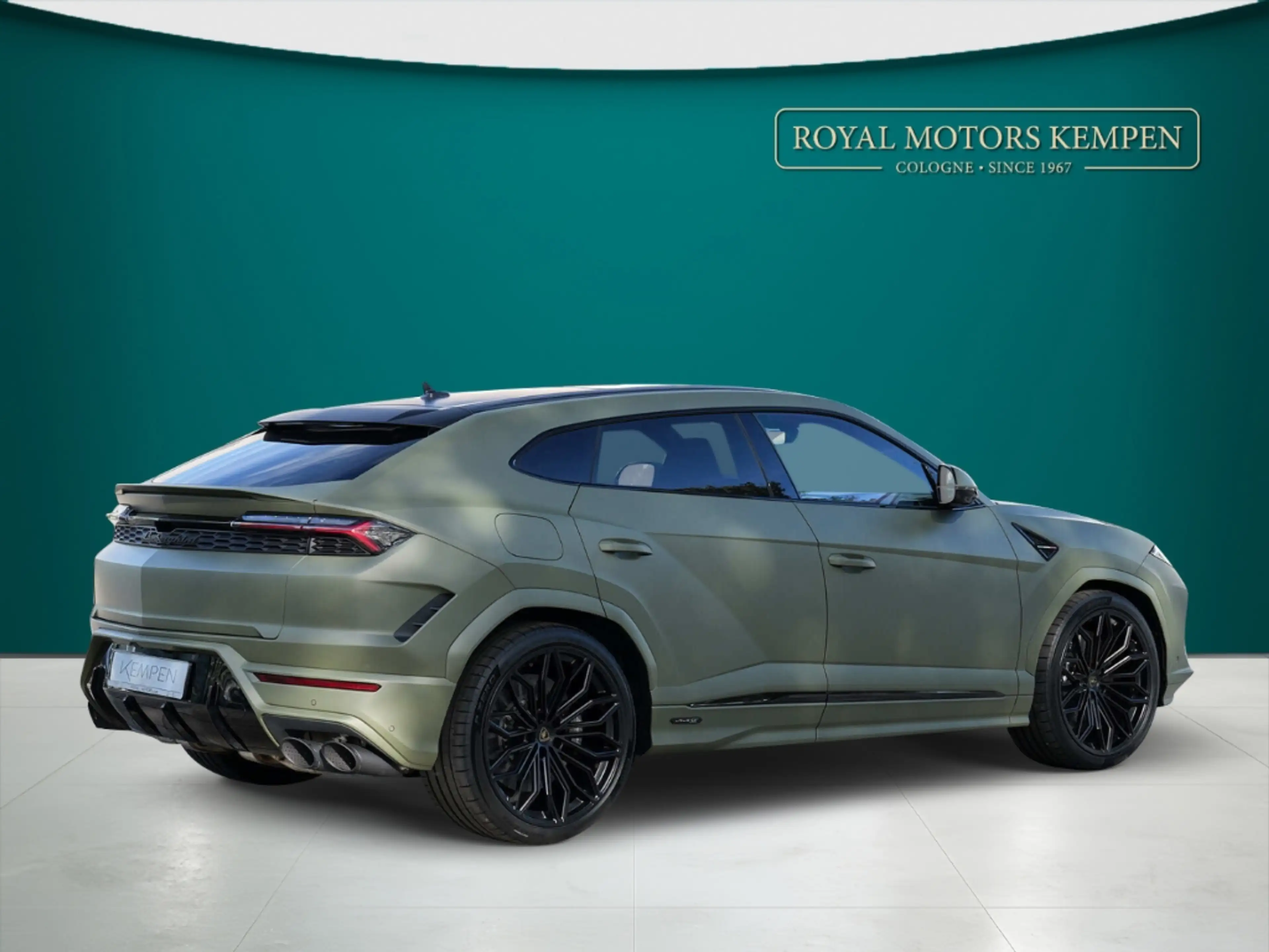 Lamborghini Urus SE Style Matt B&O Pano Carbon Massage Anima — photo 4