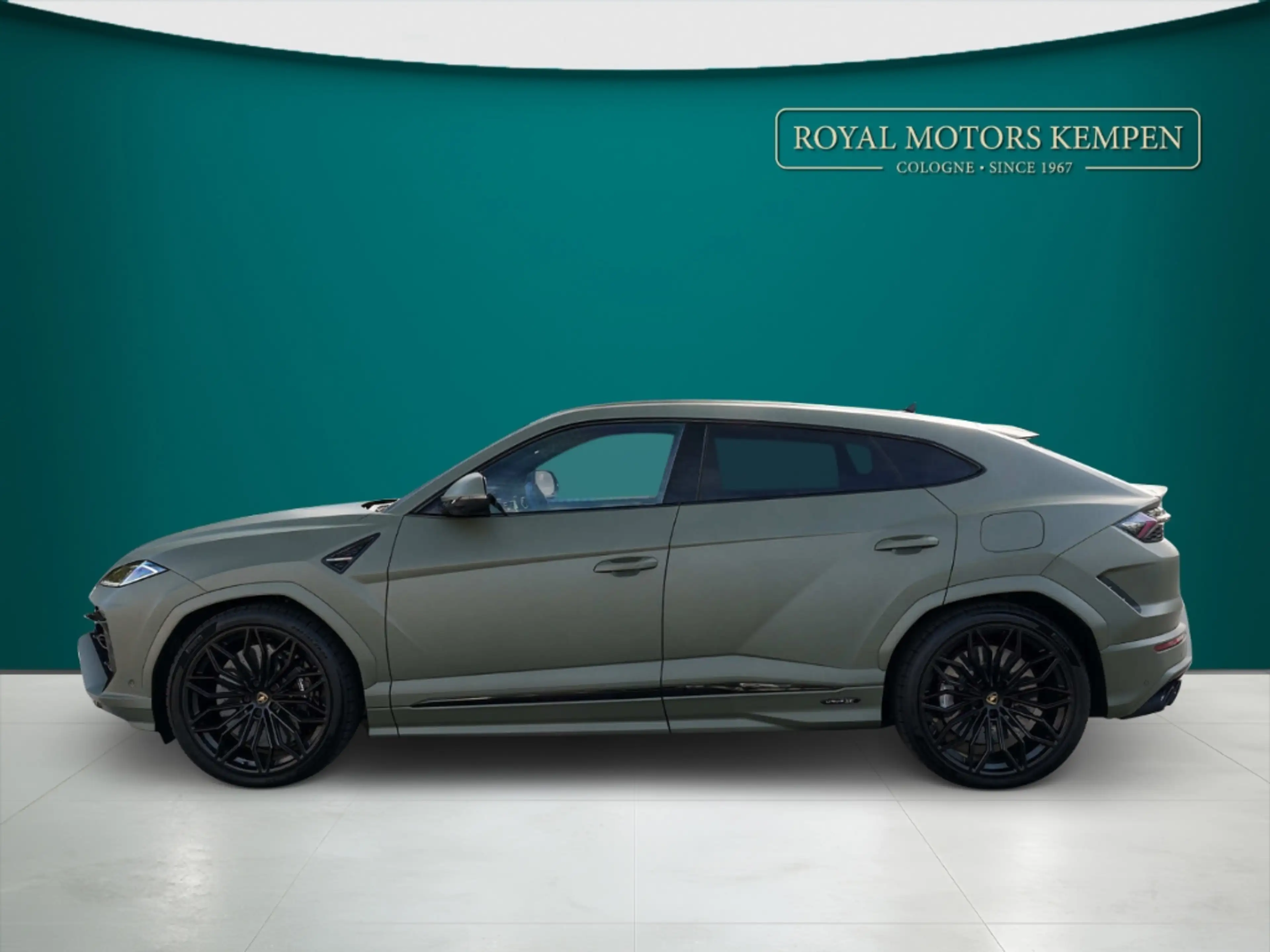 Lamborghini Urus SE Style Matt B&O Pano Carbon Massage Anima — photo 7