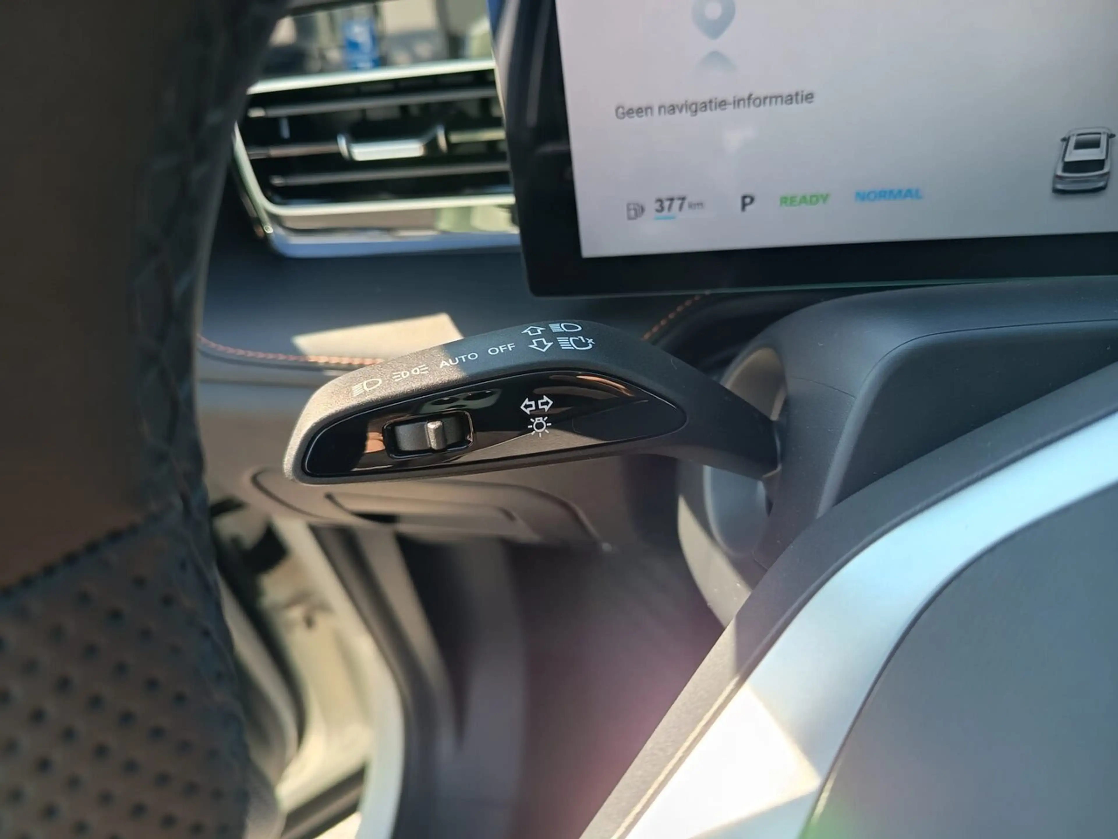 MG HS FULL HYBRID / AT / Camera / Cruise Control / Ca... — photo 12