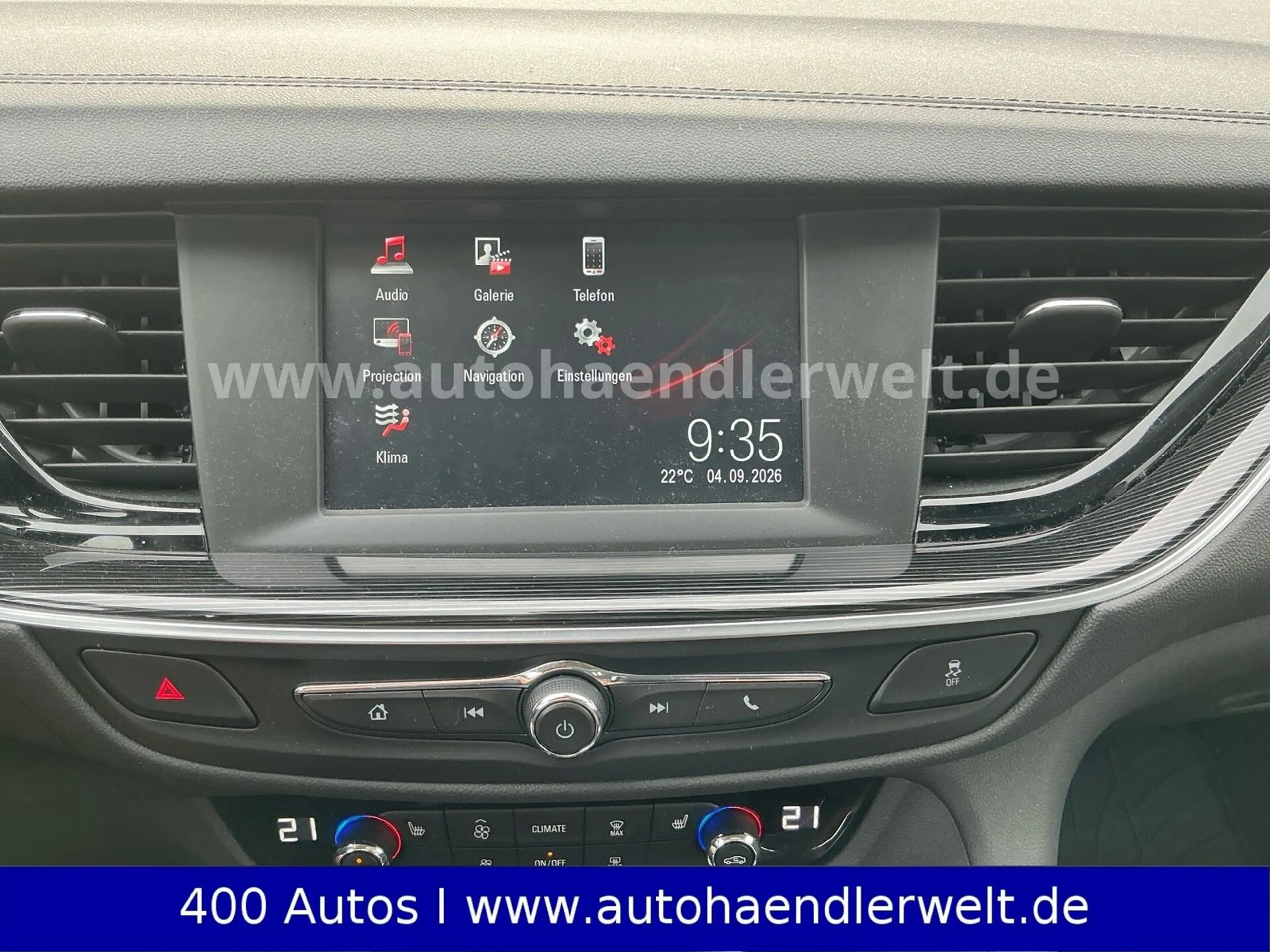 Opel Insignia Sports Tourer 1.6 CDTI Automatik — photo 13