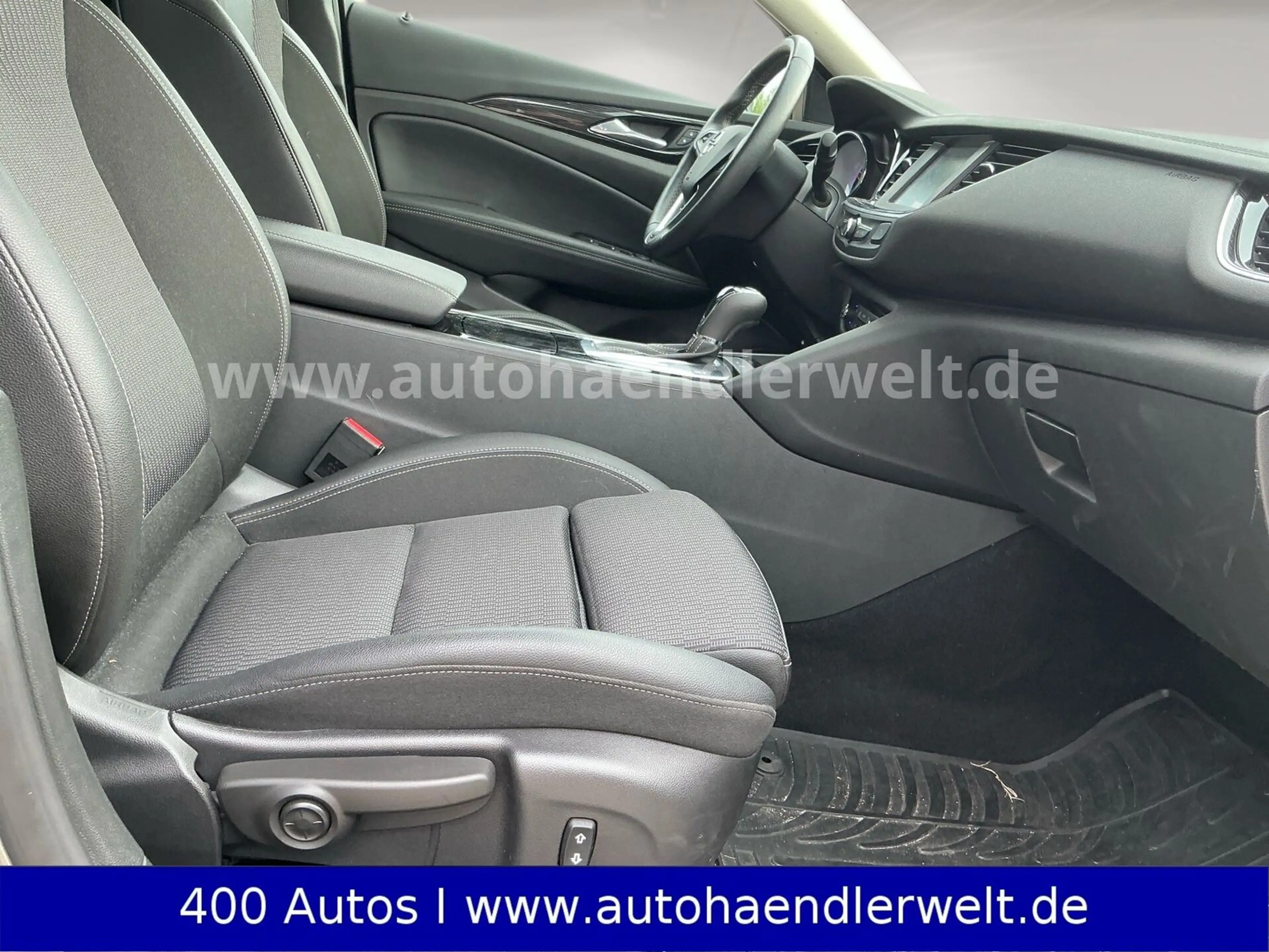 Opel Insignia Sports Tourer 1.6 CDTI Automatik — photo 14