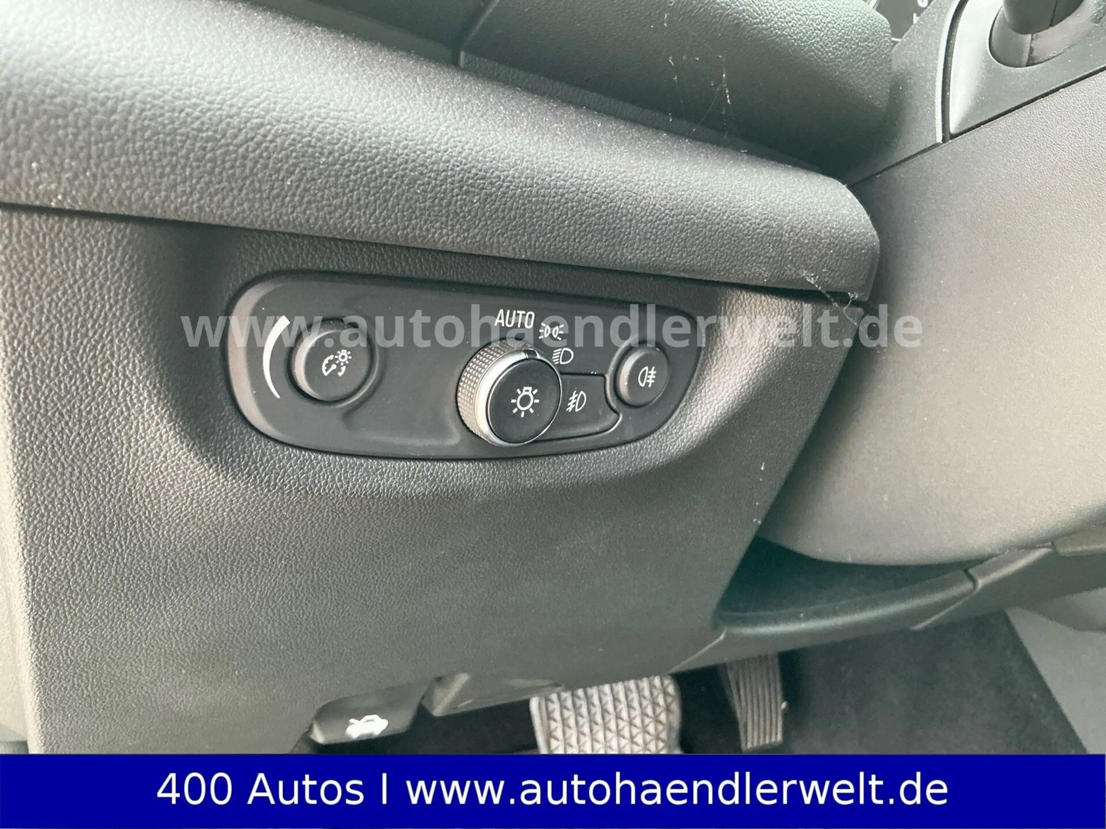 Opel Insignia Sports Tourer 1.6 CDTI Automatik — photo 15