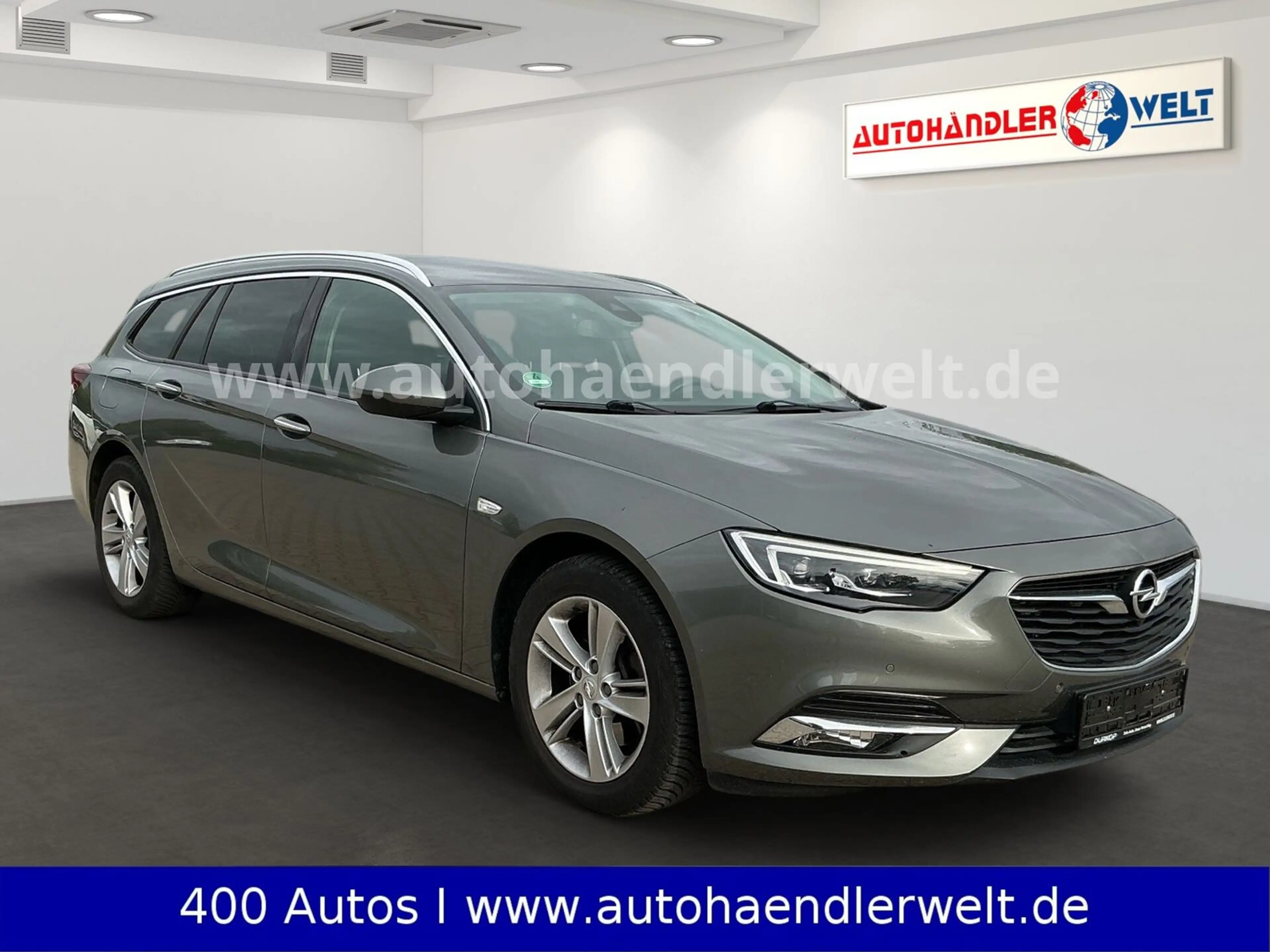 Opel Insignia Sports Tourer 1.6 CDTI Automatik — photo 3