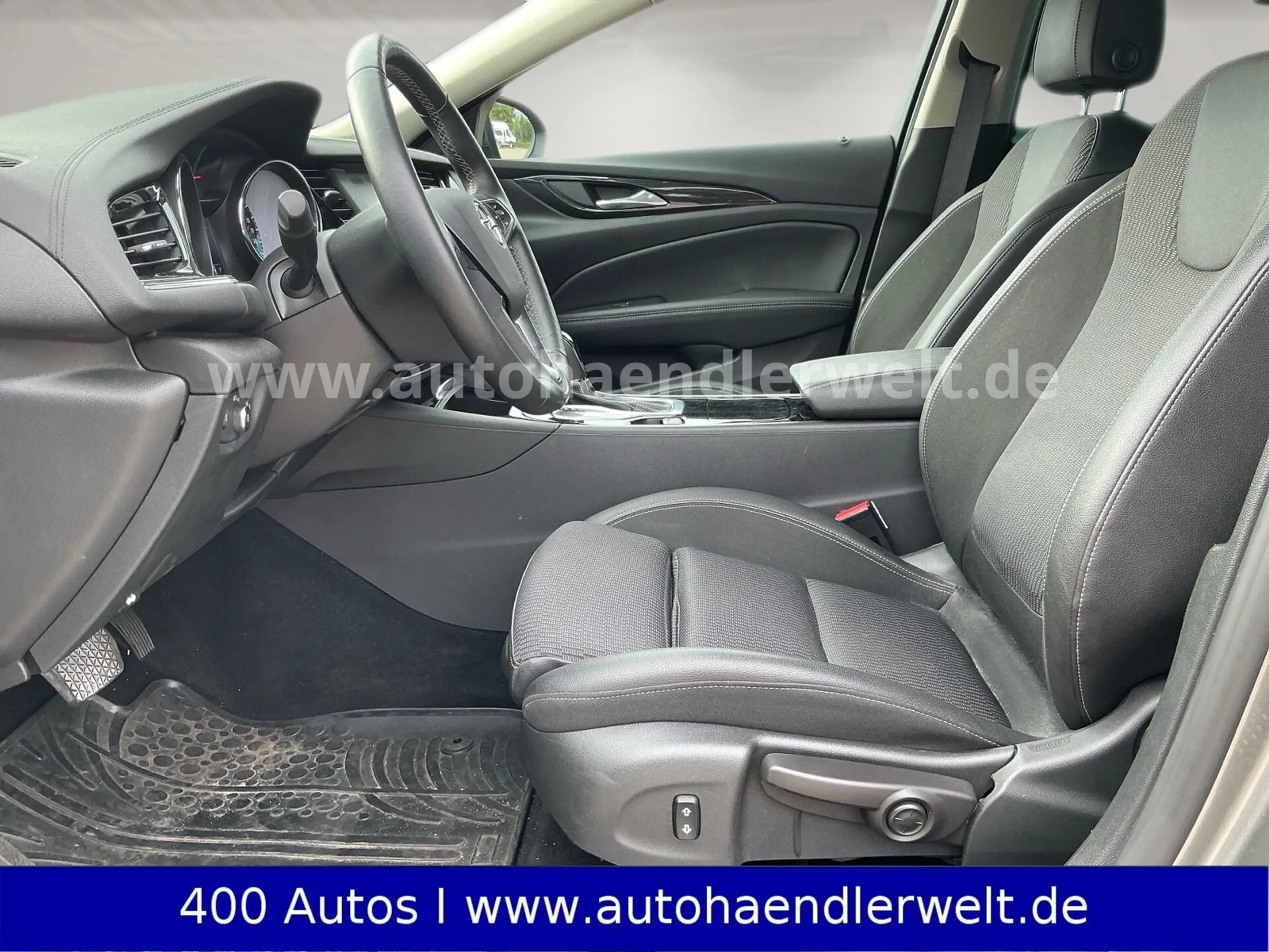 Opel Insignia Sports Tourer 1.6 CDTI Automatik — photo 9