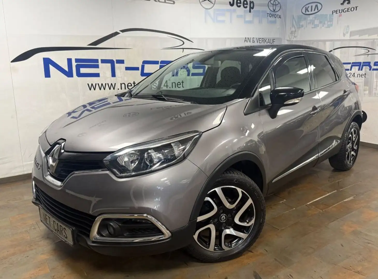 Renault Captur TCe Dynamik*NAVi+Kamera*KLIMA*ALLWETTER Grau - 1