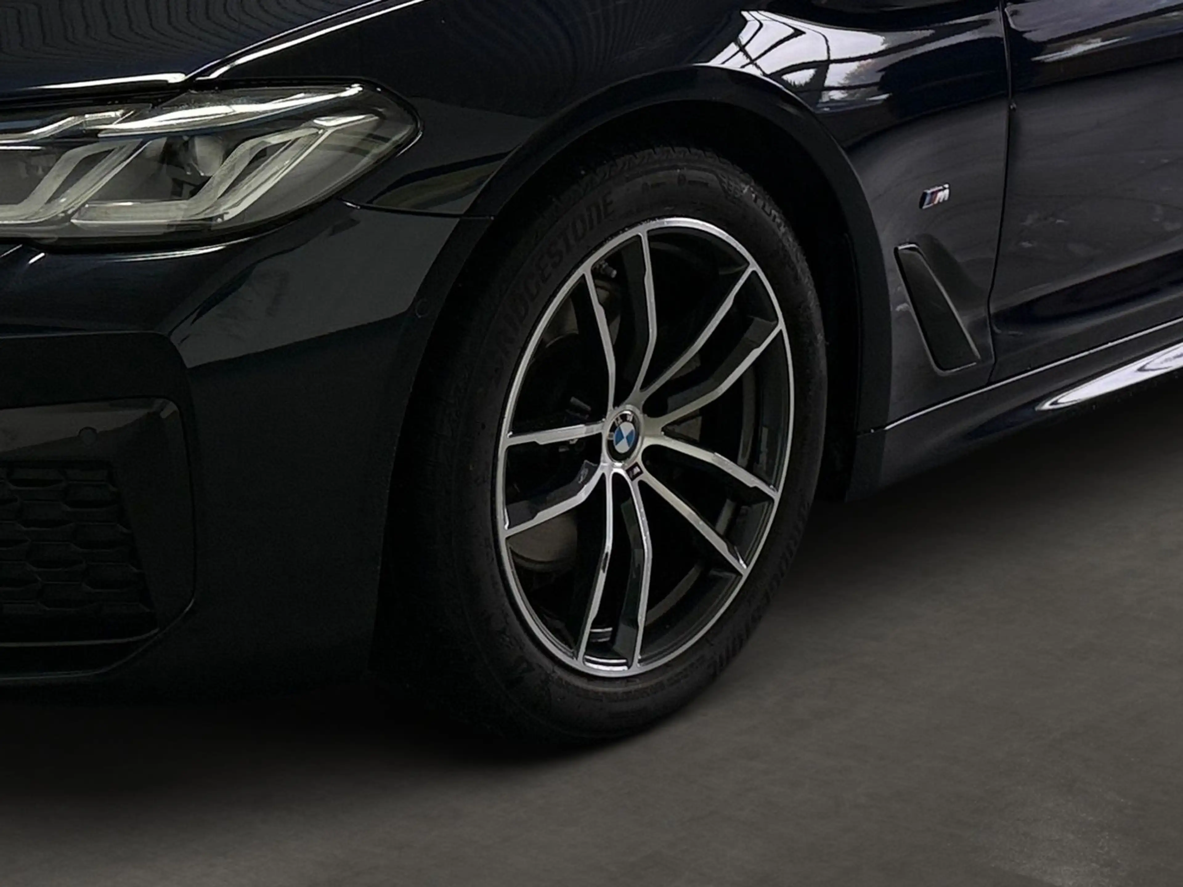 BMW 520 dT xDrive*M Sport*Laser*ACC*Pano*AHK*H&K*HUD — photo 8