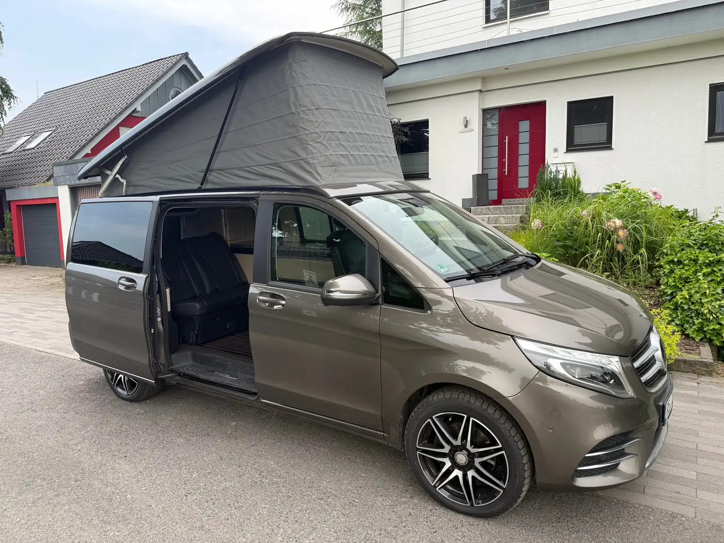 Mercedes-Benz Marco Polo V-Klasse 250 D Edition 4Matic (Allrad) AMG-Line Gris - 1