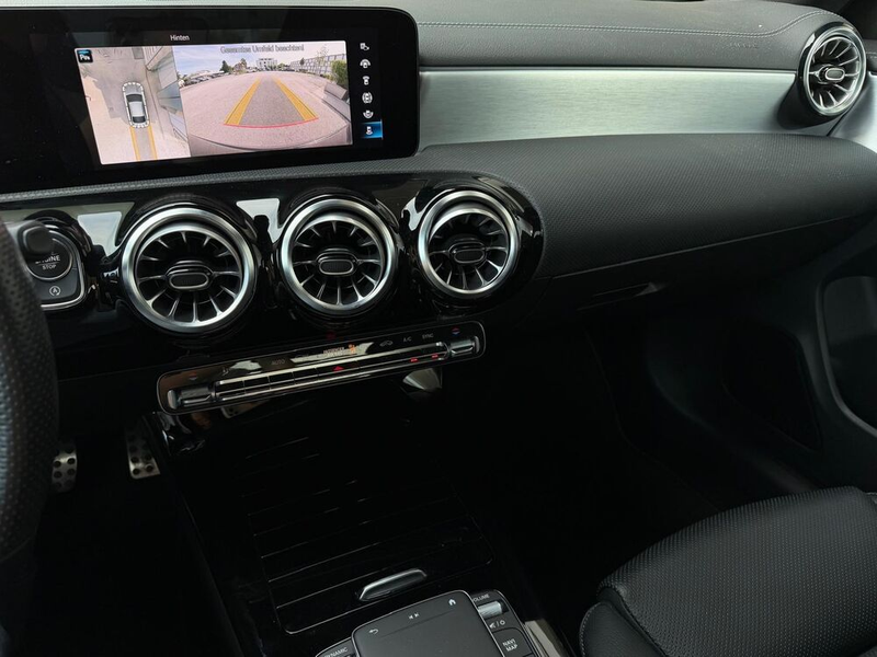 Mercedes-Benz CLA 250 4Matic (118.347)AMG line — photo 13