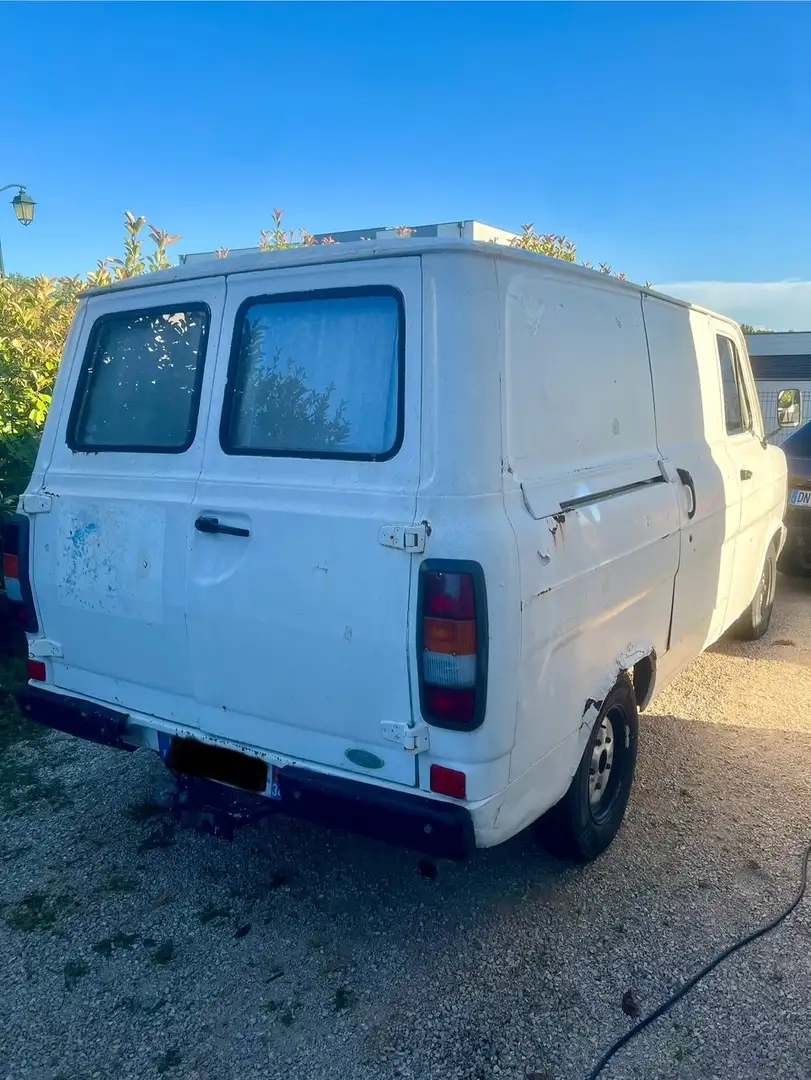 Ford Transit Blanc - 2