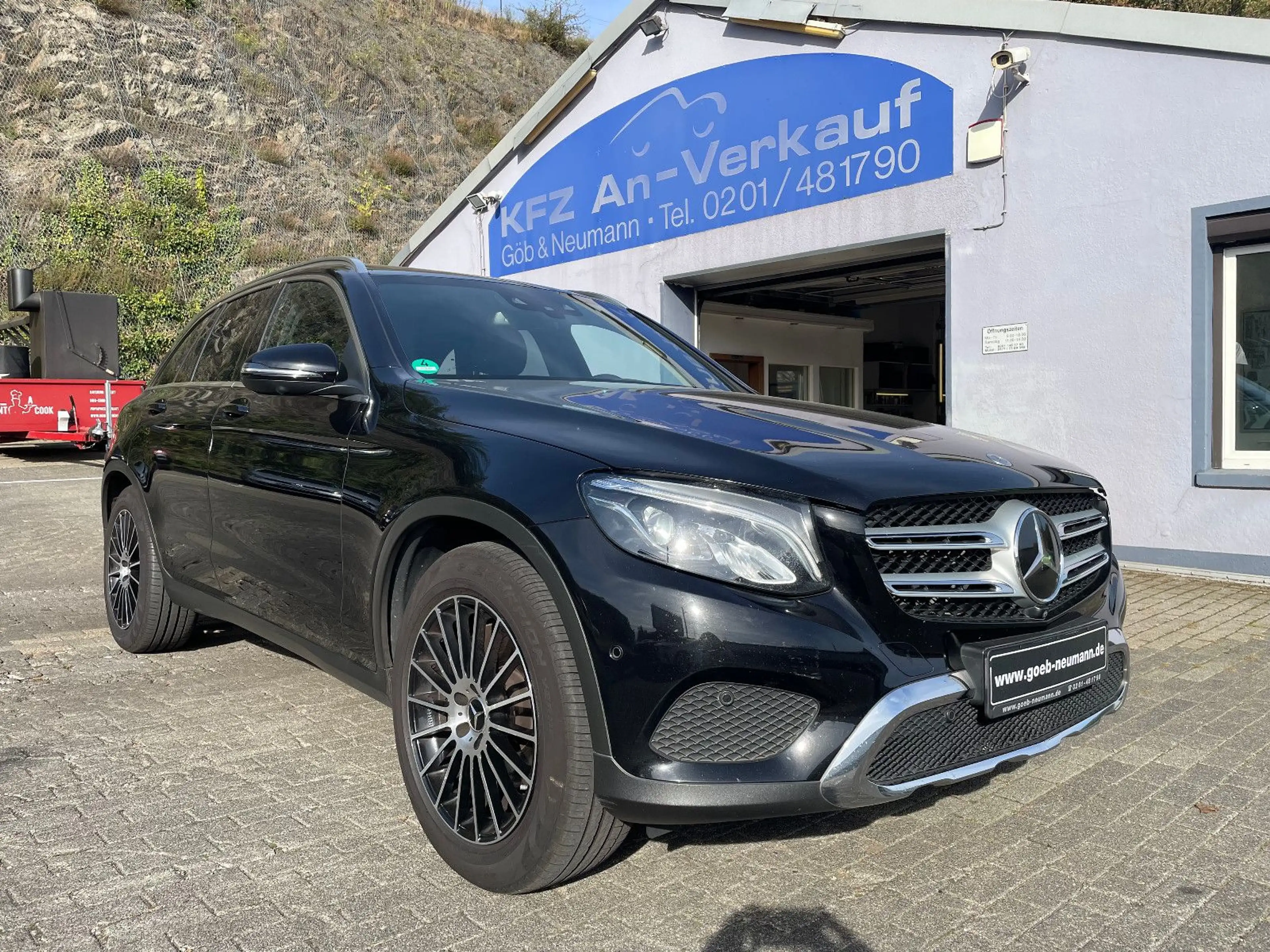 Mercedes-Benz GLC 250 4Matic Exclusive Pano HuD LED 19"