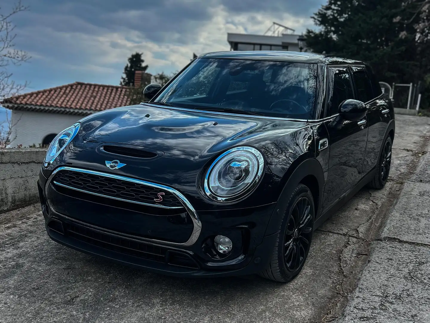 MINI Cooper SD Clubman Aut. Kombi / Family Van Schwarz - 2