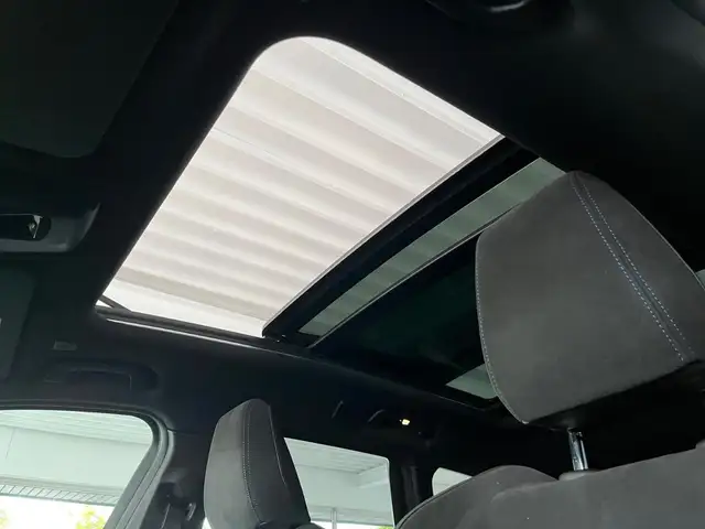 BMW X1 view 14