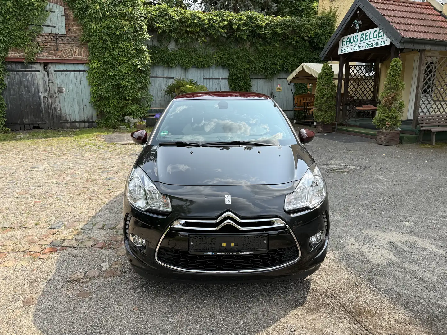 Citroen DS3 VTi 120 Automatik SoChic Negru - 2