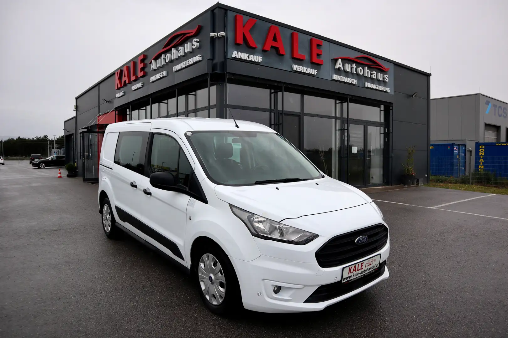 Ford Transit Connect DK L2 1,5 Ecoblue Trend *1.Besitz*5-Sitzer* Weiß - 1
