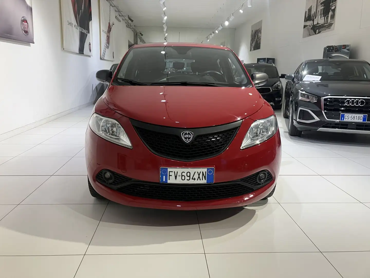 Lancia Ypsilon Ypsilon 1.2 69 CV 5 porte GPL Ecochic Elefantino Rouge - 2