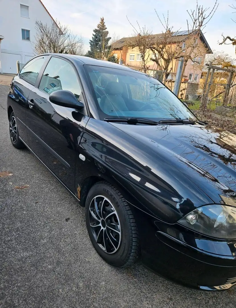 SEAT Ibiza Ibiza  3-Türer 1.4 16V Fresh Schwarz - 2