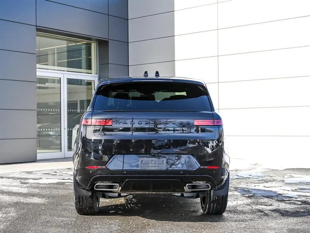 Land Rover Range Rover Sport снимка Land Rover Range Rover Sport