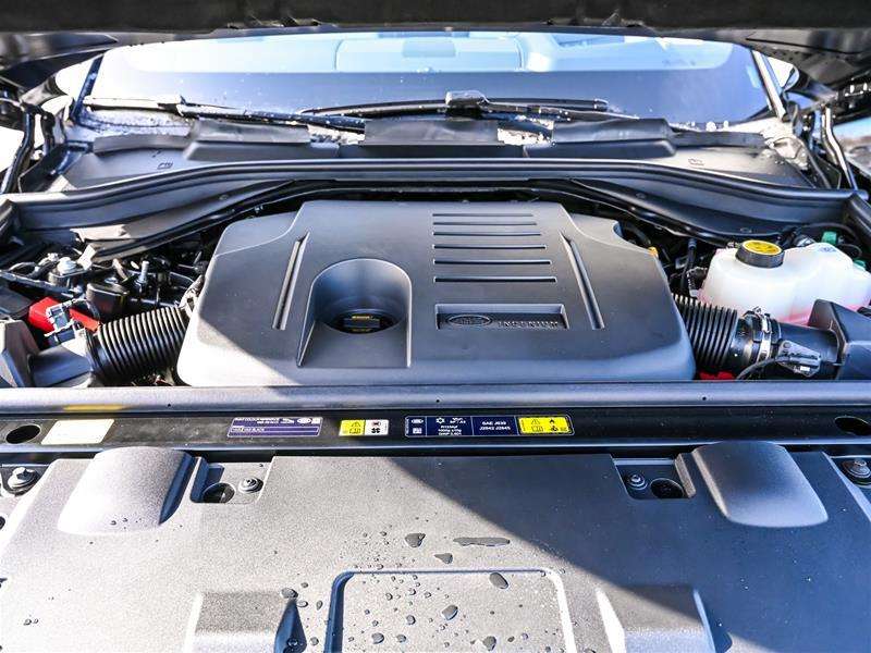 2026 Land Rover Range Rover Sport P400 Dynamic HSE thumb 8