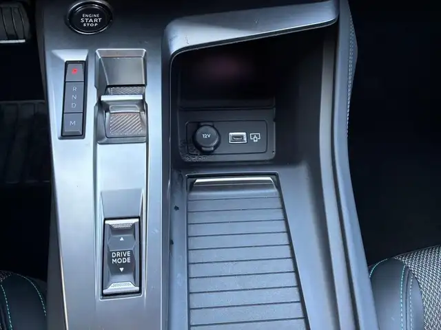 Peugeot 308 view 12