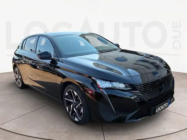 Peugeot 308 view 3