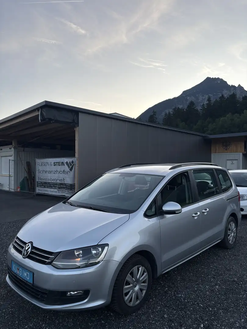 Volkswagen Sharan Comfortline BMT 2,0 TDI DPF 4Motion Grau - 1