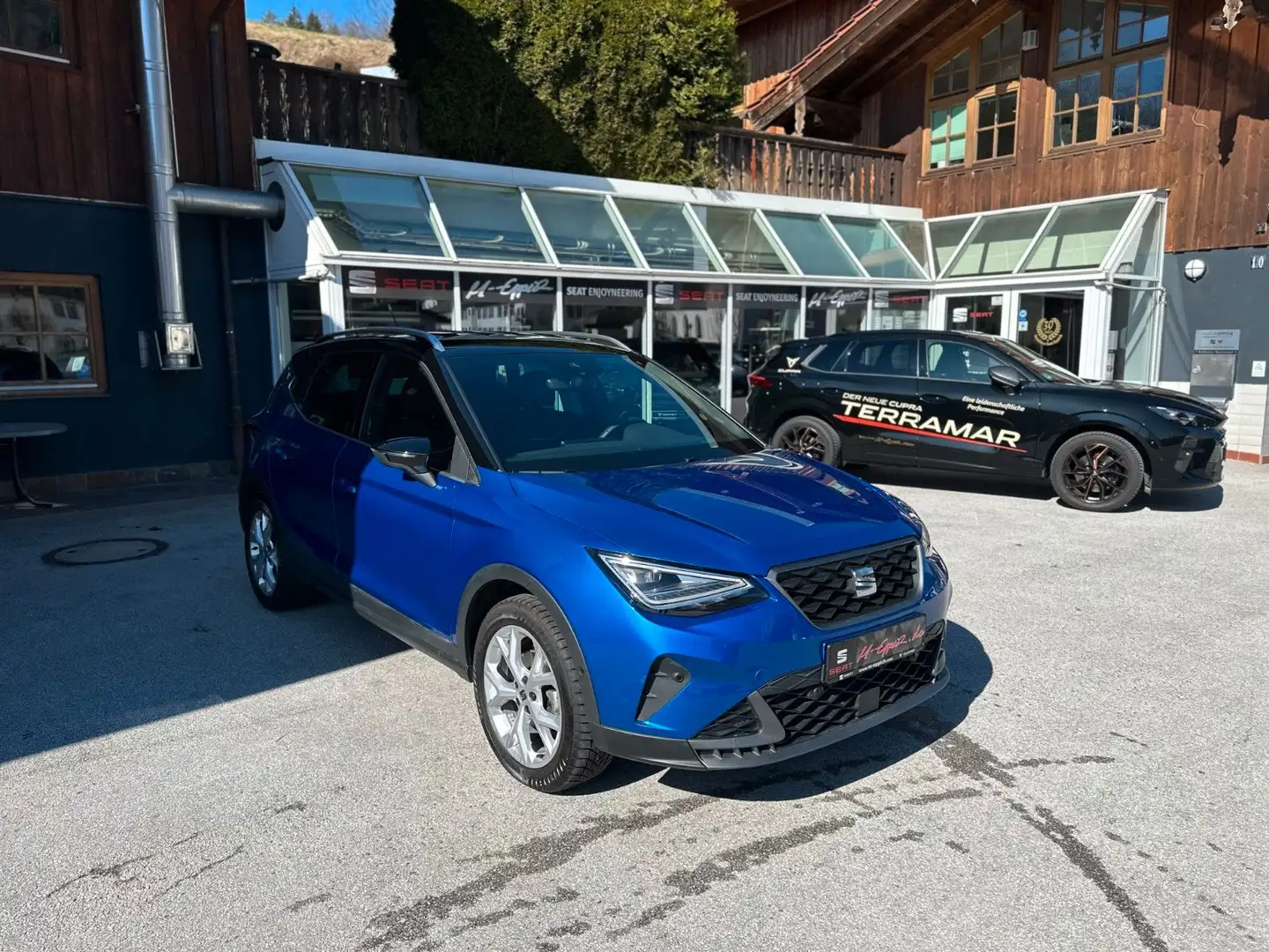 SEAT Arona FR +Navi+Kamera+Carplay+Sitzheiz+ Blau - 2