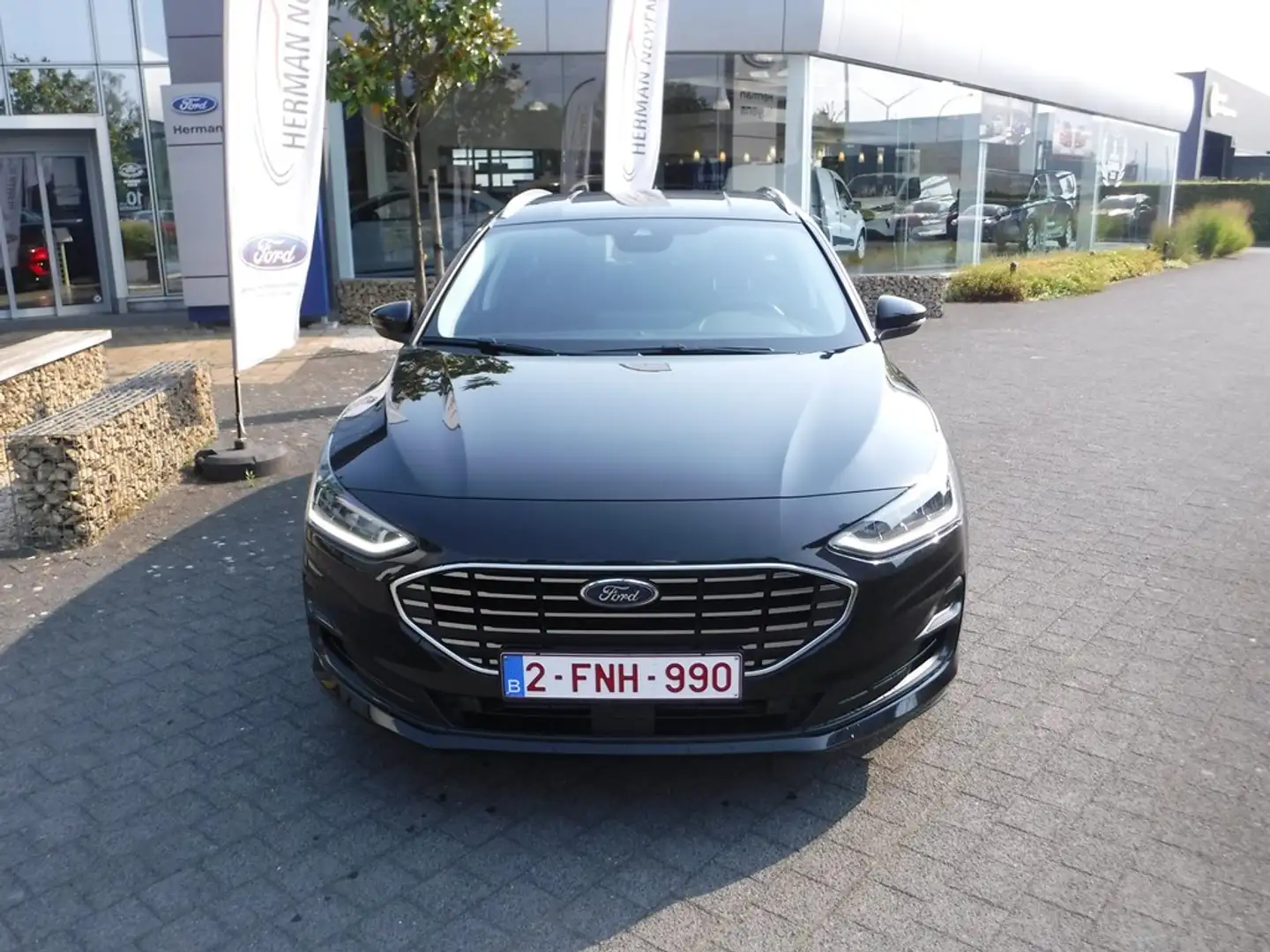 Ford Focus Clipper Titanium Schwarz - 2