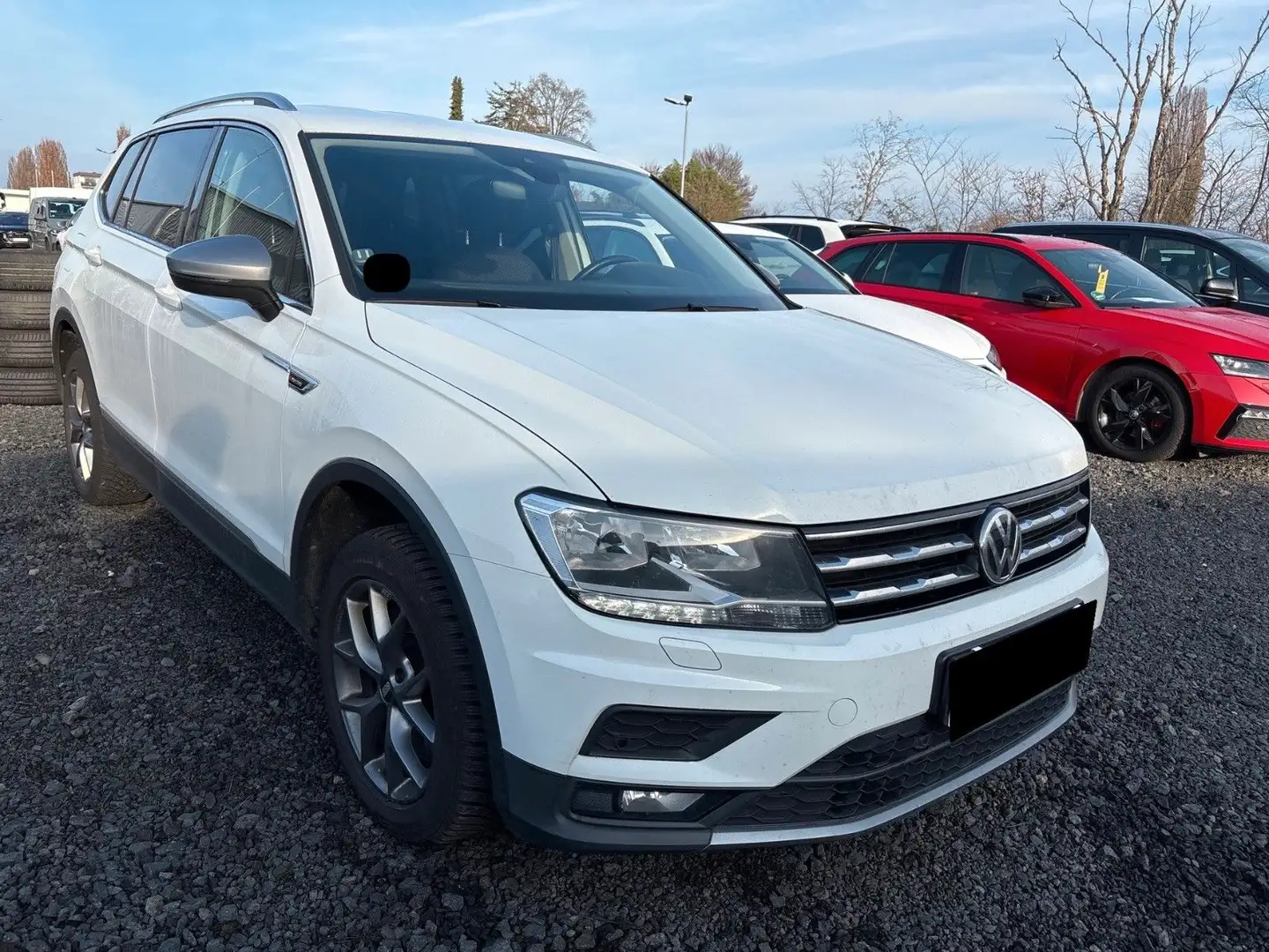 Volkswagen Tiguan Allspace 4M Comfortl. STANDHZ CARPLAY AHK Weiß - 2
